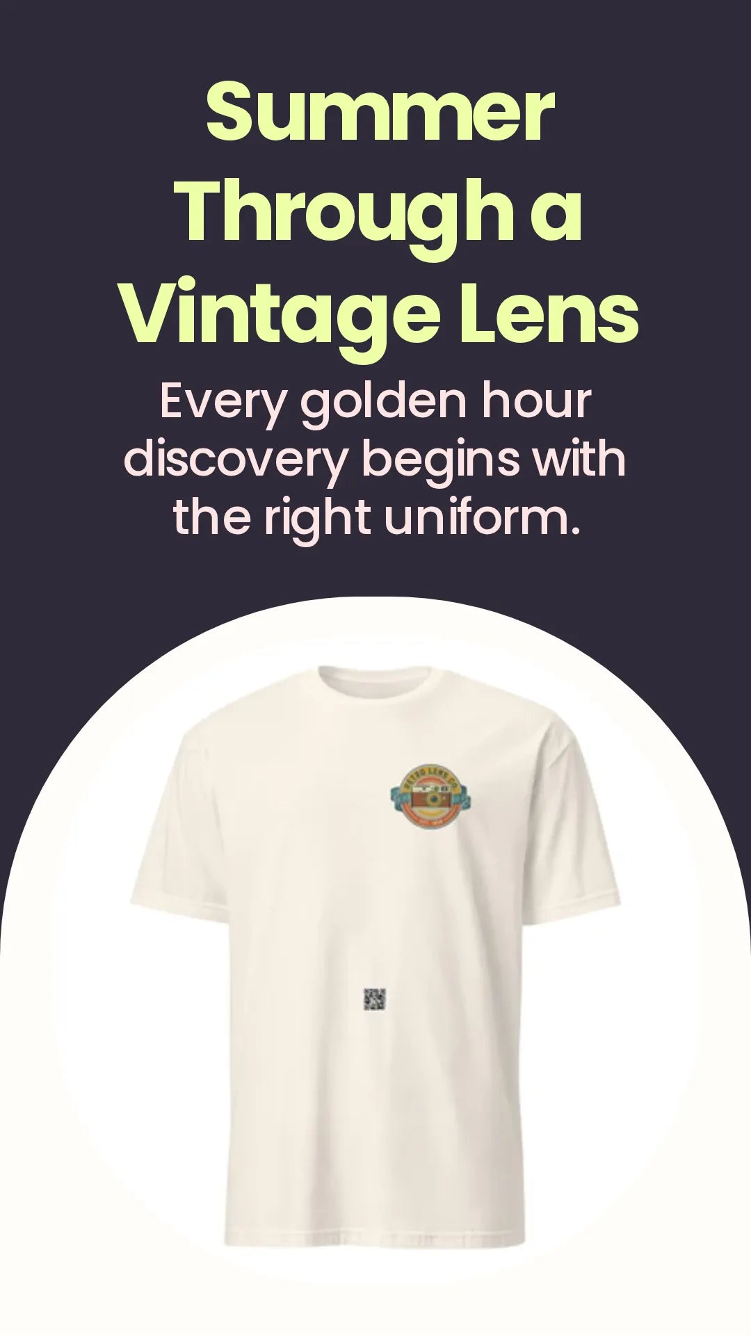 RetroLens#2 Unisex T-Shirt – Lifestyle-/Kampagnenbild (2)