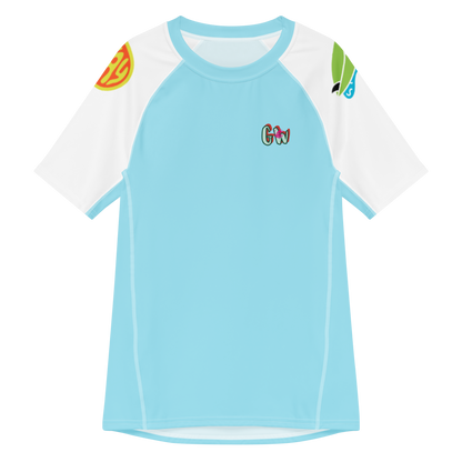 Light blue rash guard mit weißen Ärmeln und kleiner GvG-Marke vorne