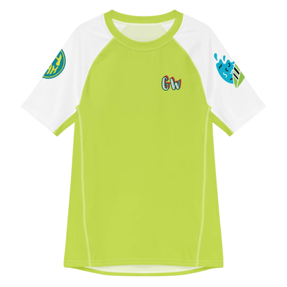 Herren-Rashguard limettengrün mit weißen Ärmeln, Rundhalsausschnitt und seitlichem Wellen-Print