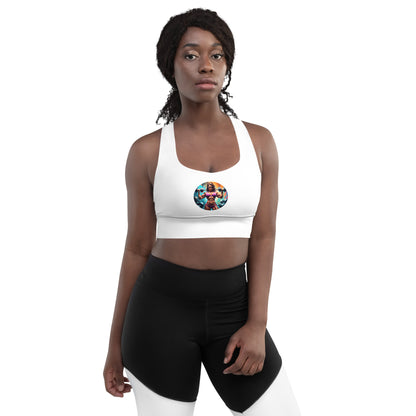 Weißer Longline-Sport-BH mit Racerback, Rundhals und farbigem Logo in der Mitte