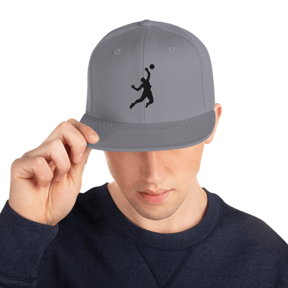 Snapback Cap, heather grey, vorderseitiges Basketball-Motiv in Schwarz