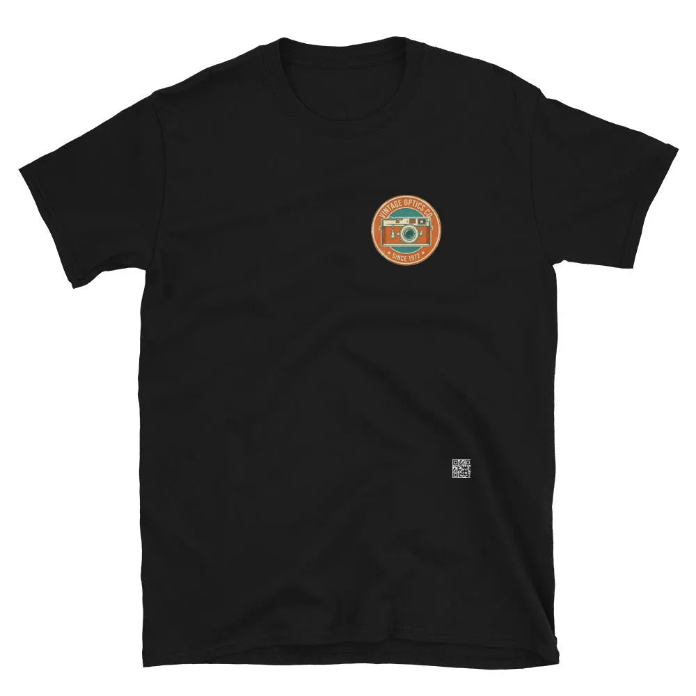 RetroLens#1 Unisex T-Shirt in Schwarz – Vorderansicht