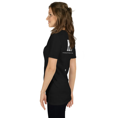 SBG#2 Black Edition Unisex T-Shirt in Schwarz – Seitenansicht links