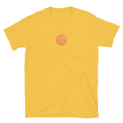 Daisy yellow short-sleeve T-shirt, front small pink brain logo.