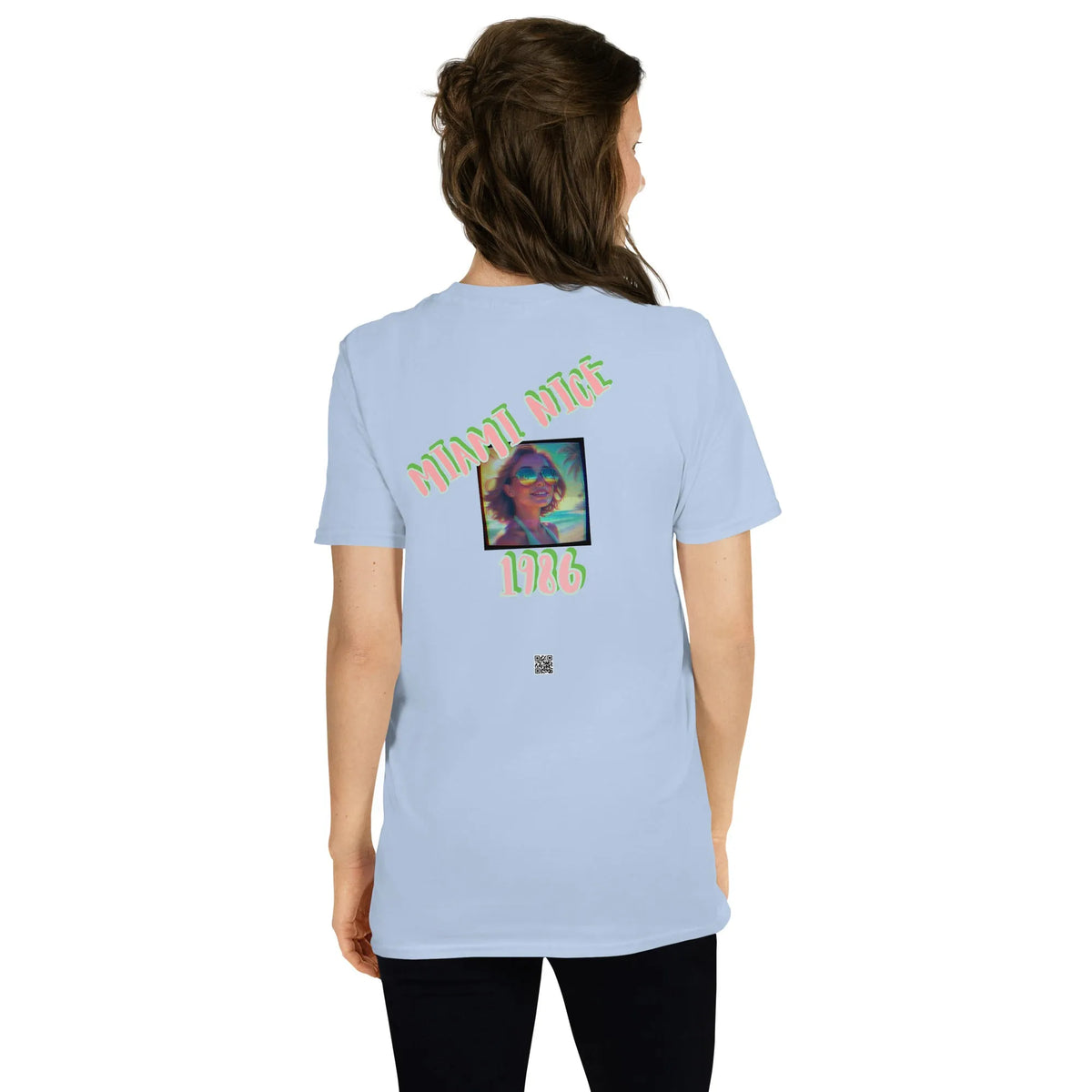 VHS#1 Unisex T-Shirt in Light Blue – Rückenansicht