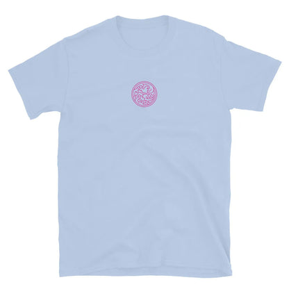 Light blue short-sleeve T-shirt, front small pink brain logo.