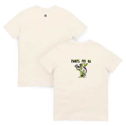 AMIG#1 Unisex T-Shirt in Natural – Vorderansicht Nahaufnahme