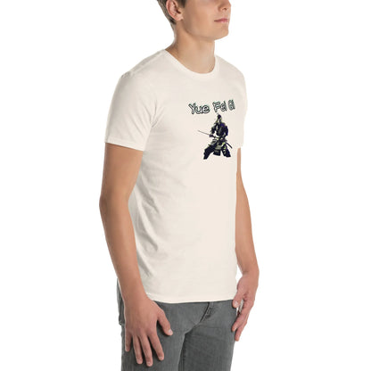 AMIG#3 Unisex T-Shirt in Natural – Seitenansicht rechts Detail