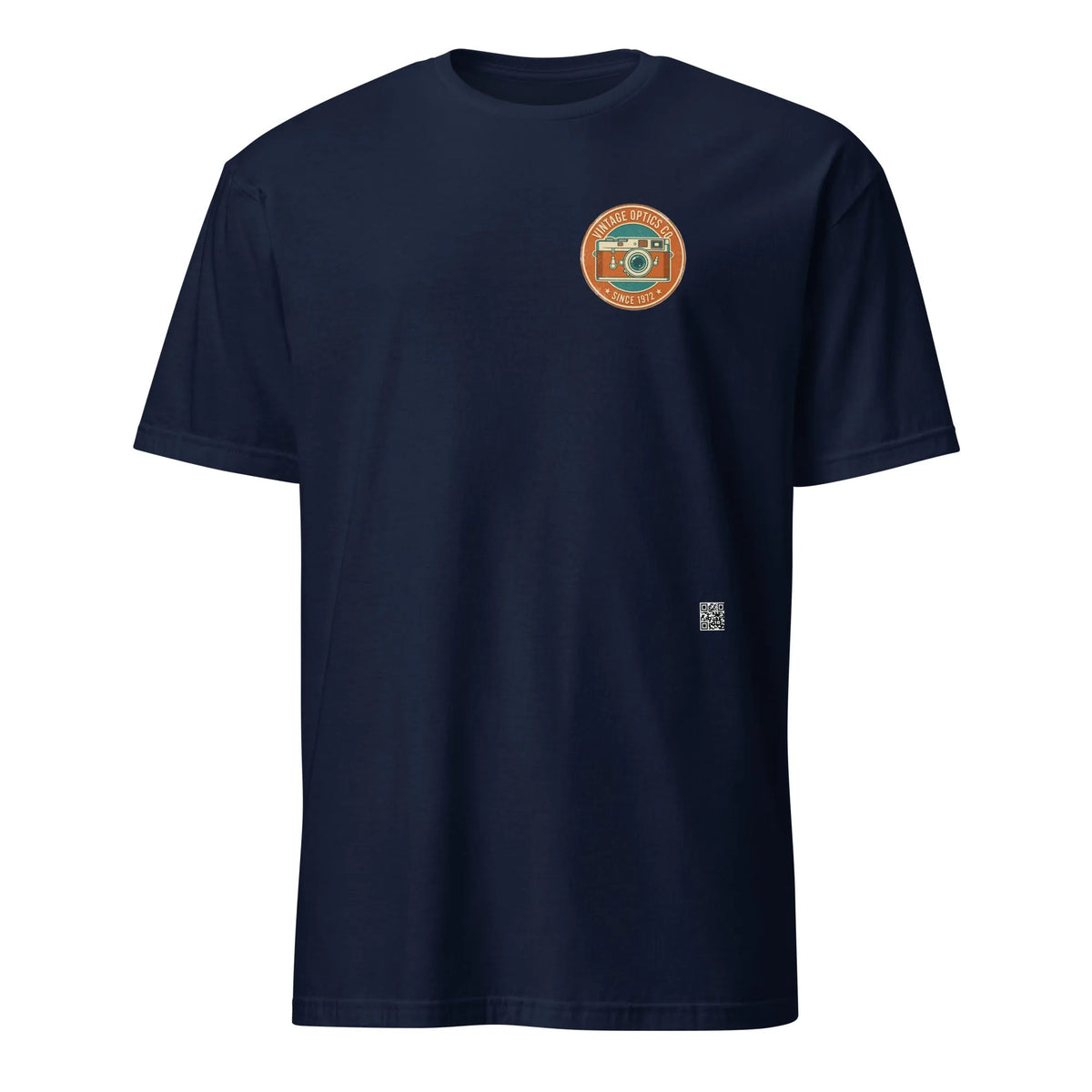 RetroLens#1 Unisex T-Shirt in French Navy – Vorderansicht Detail