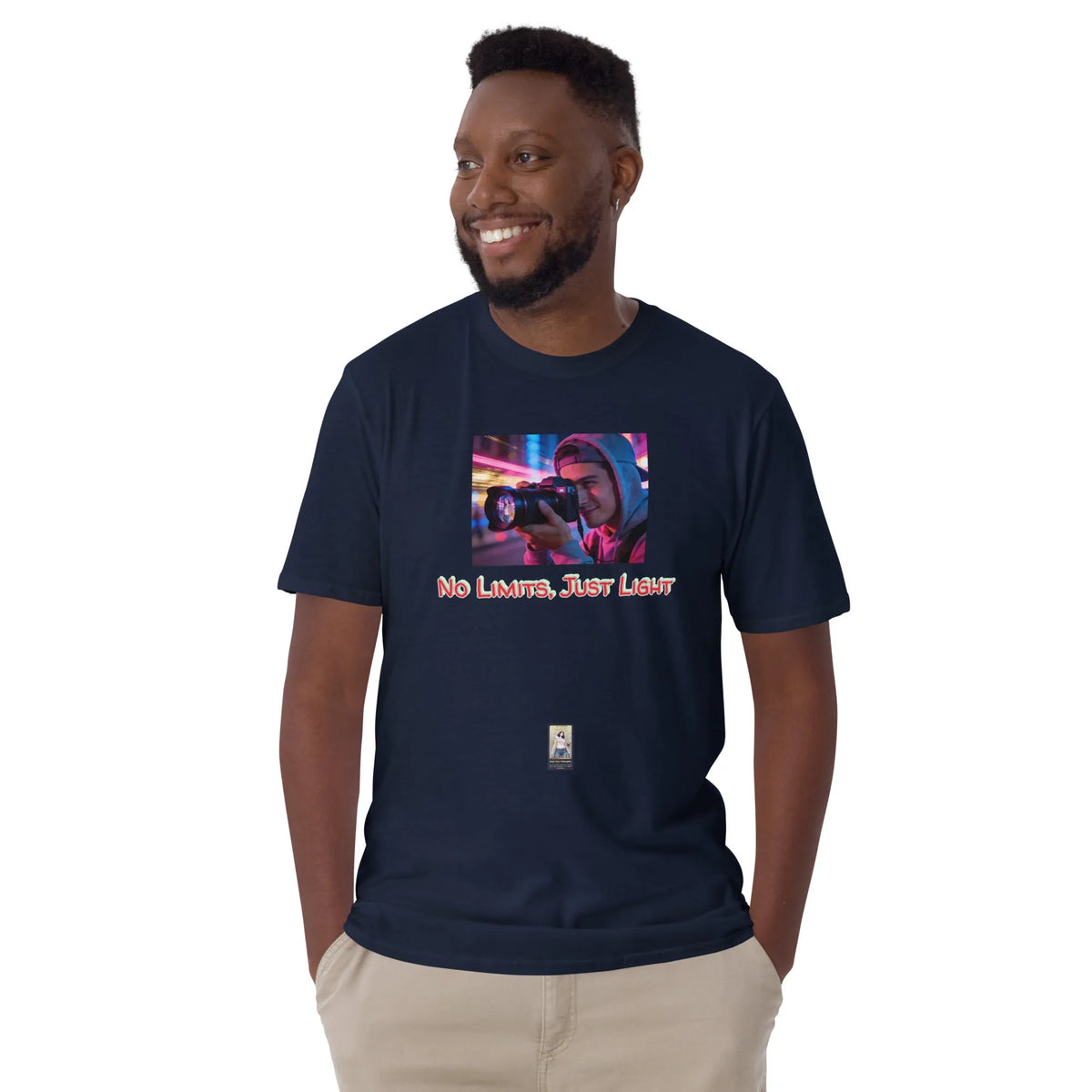 Photo#1 Unisex T-Shirt in French Navy – Vorderansicht Detail