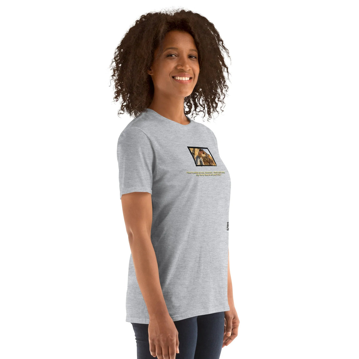 Retropet#1 Unisex T-Shirt in Sport Grey – Seitenansicht rechts Detail