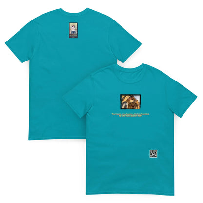 Retropet#1 Unisex T-Shirt in Tropical Blue – Vorderansicht Nahaufnahme
