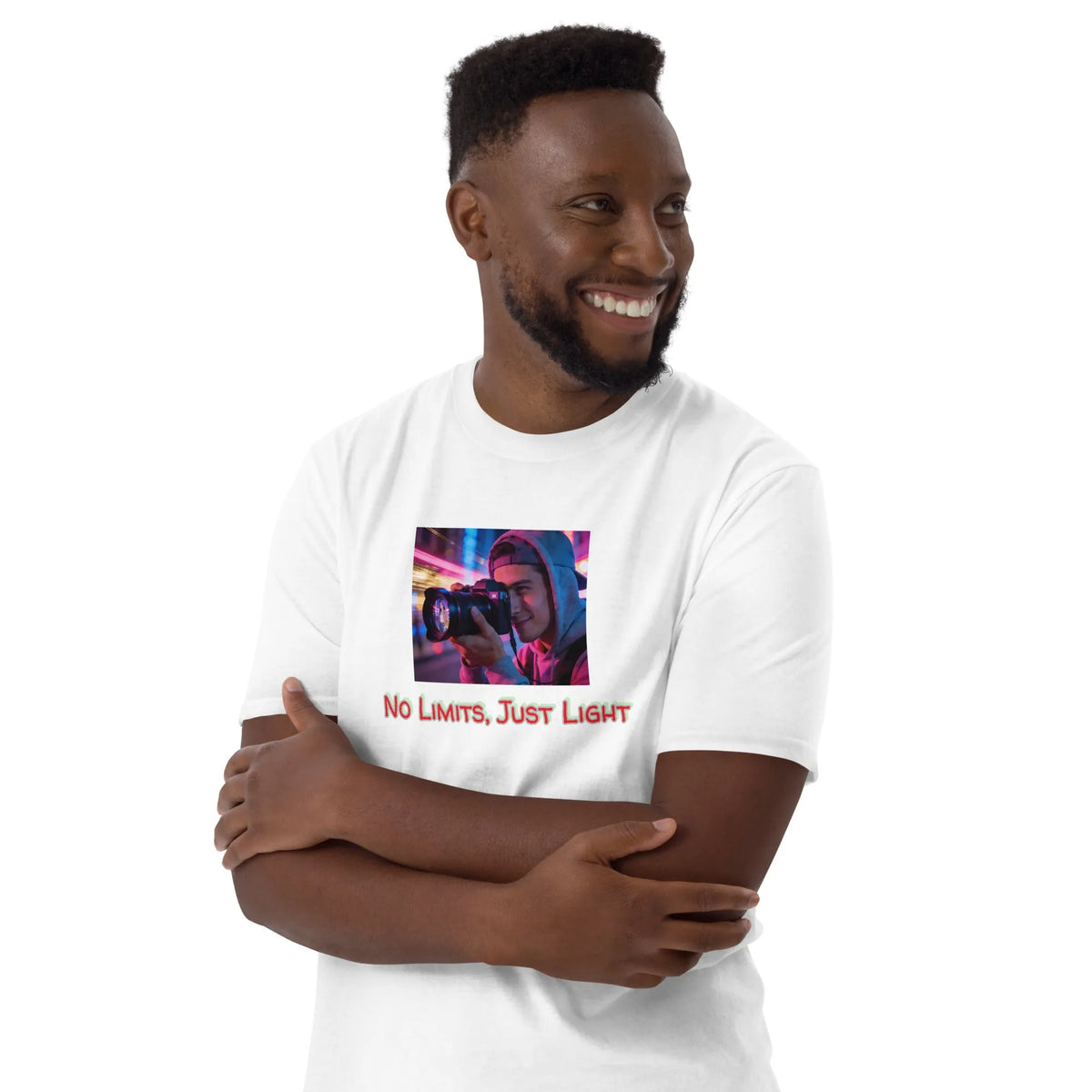 Photo#1 Unisex T-Shirt in Weiß – Vorderansicht Nahaufnahme