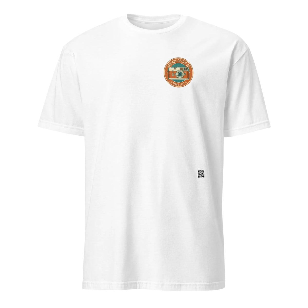 RetroLens#1 Unisex T-Shirt in Weiß – Vorderansicht Detail