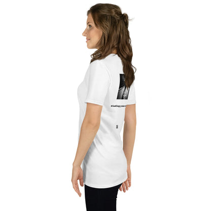 SBG#1 White Edition Unisex T-Shirt in Weiß – Seitenansicht links