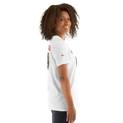 Soulfood#2 Unisex T-Shirt (weiß) Seitenansicht mit kleinem Ärmel-Patch