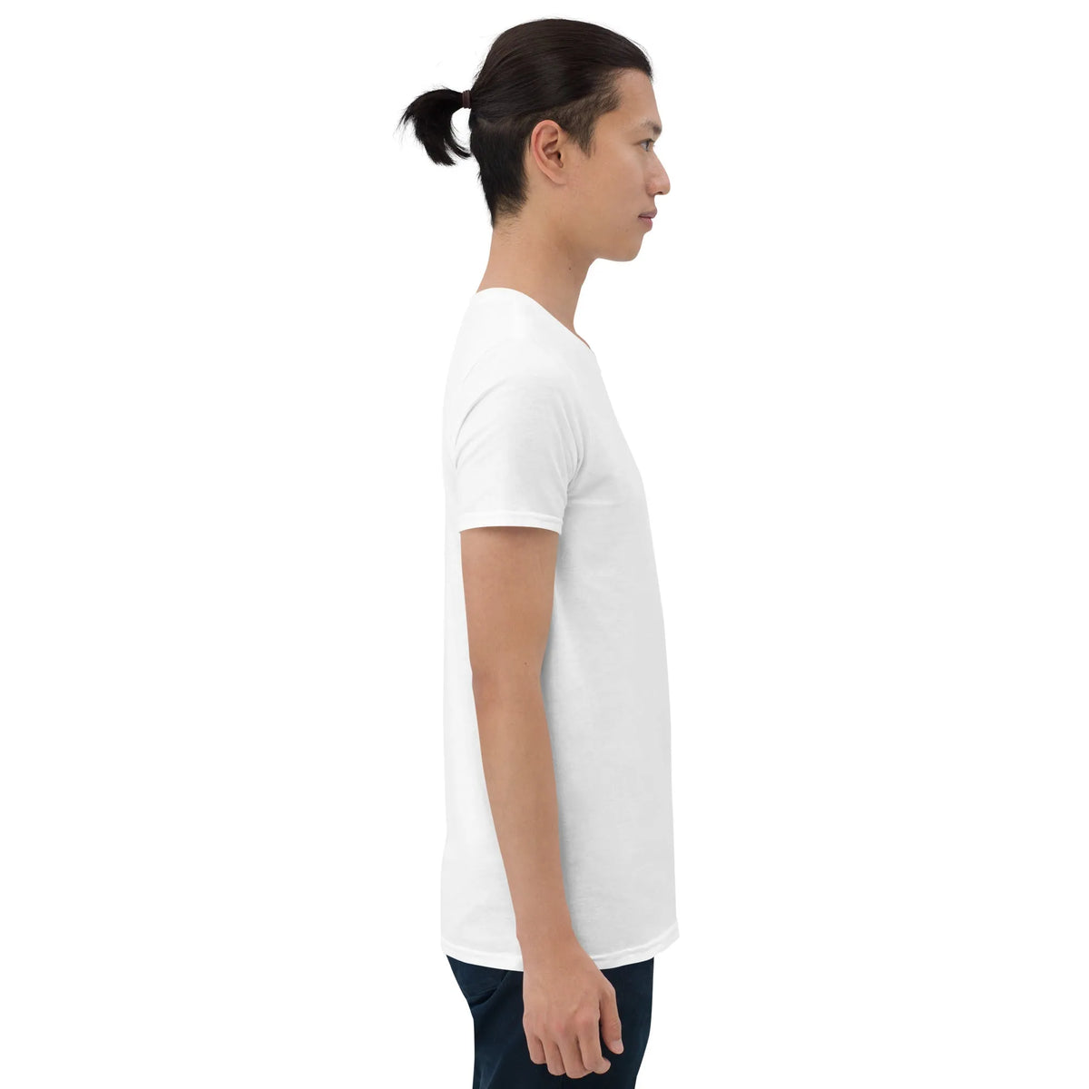 SBB#1 White Edition Unisex T-Shirt in Weiß – Seitenansicht rechts