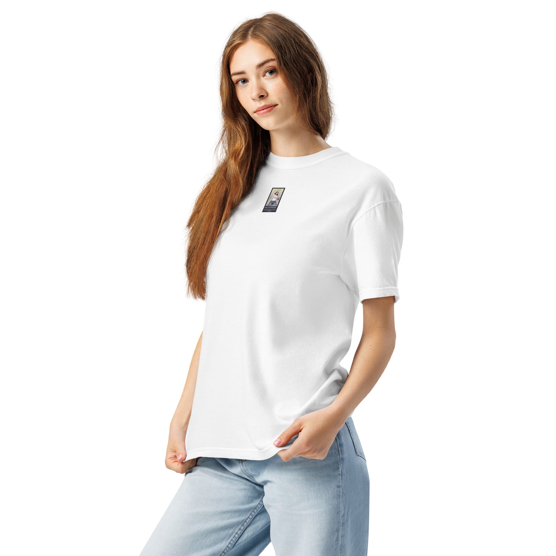 Weißes T-Shirt, Vorderansicht mit kleinem Brustlabel