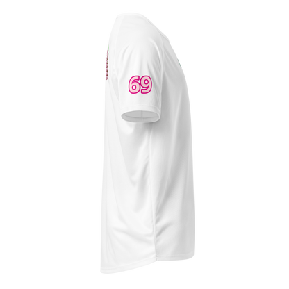 Weißes Sporttrikot mit pinkem „69“ auf dem Ärmel, kurze Ärmel